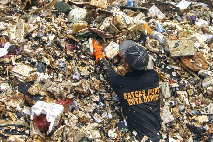 Model Kumpul-Angkut-Buang Sampah Diminta Ditinggalkan