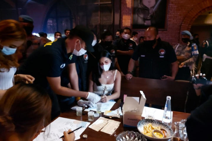 Positif Benzodiazepine, Millen Cyrus Bisa Dijerat Pidana?