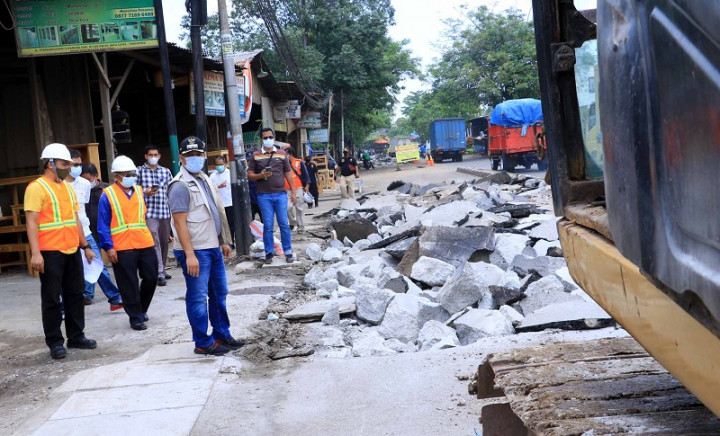 5.000 Meter Jalan Rusak di Kota Tangerang Diperbaiki