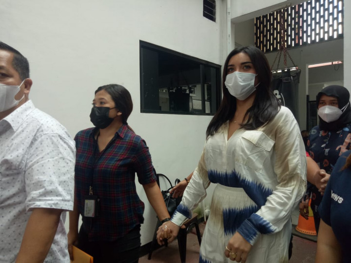 Millen Cyrus Direhabilitasi ke BNNK Jaksel