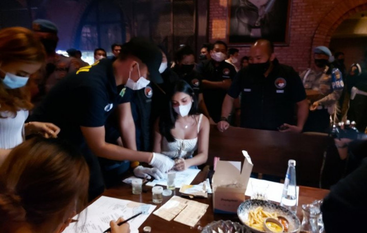 Buntut Kasus Narkoba, Kafe Tempat Penangkapan Millen Cyrus Ditutup