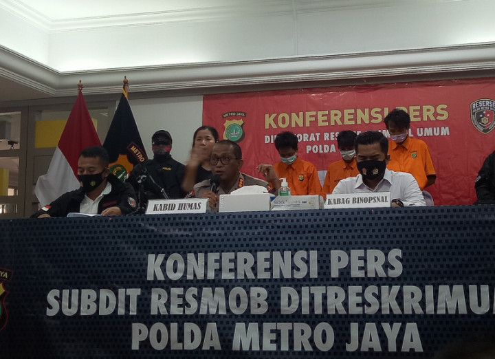 Begal Bercelurit Spesialis Handphone di Tangsel Ditangkap