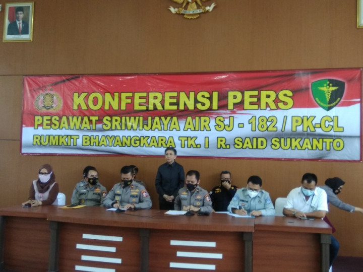 Polri Sebut Keluarga 3 Korban SJ-182 Tak Teridentifikasi Mafhum
