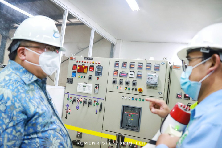 Menristek: PLTSa Solusi Pemanfaatan Sampah Jadi Sumber Listrik