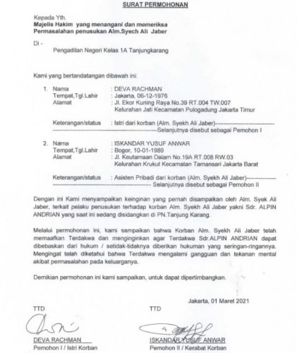 Istri Syekh Ali Jaber Minta Terdakwa Penusukan Dibebaskan