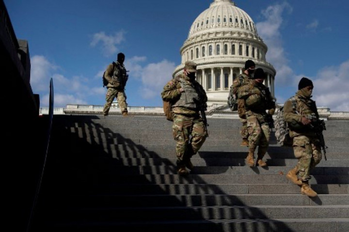 Makan Daging Mentah, Puluhan Pasukan Garda Nasional AS Jatuh Sakit