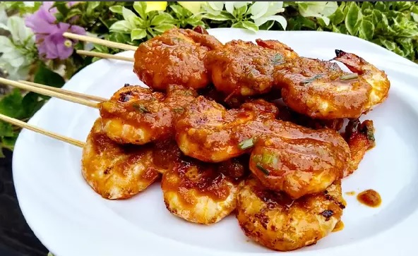 Cara Membuat Udang Bakar Saos Padang