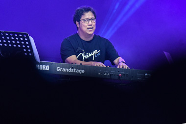 Erwin Gutawa Rilis Album Symphonesia, Beri Tantangan Orkestra Austria Mainkan Lagu Ayu Ting Ting