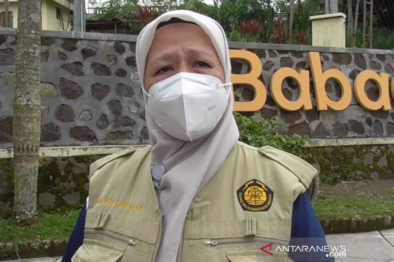 Kepala Balai Penyelidikan dan Pengembangan Teknologi Kebencanaan Geologi (BPPTKG) Hanik Humaida. (ANTARA/Heru Suyitno)