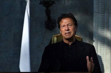 Selamat dari <i>Voting</i> Parlemen, Imran Khan Tetap PM Pakistan