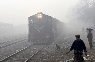 Kereta Api Terguling di Pakistan, 1 Tewas 40 Terluka