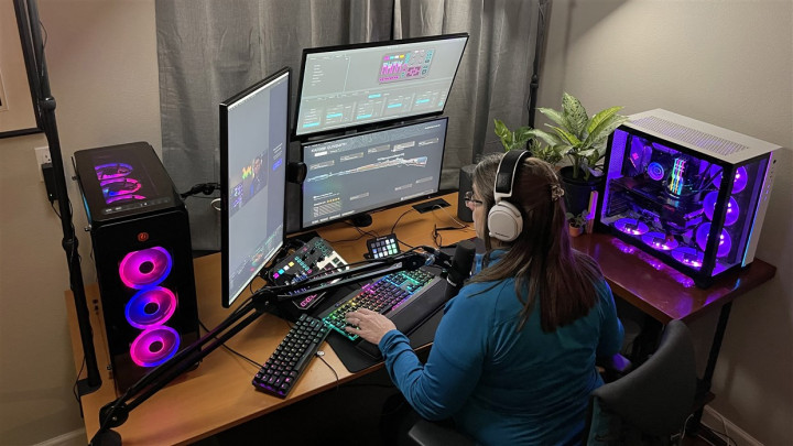 Nenek Ini Jadi Gamer Sekaligus Streamer COD Warzone