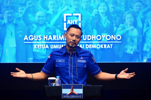 Huru-hara Demokrat: Jenderal vs Mayor
