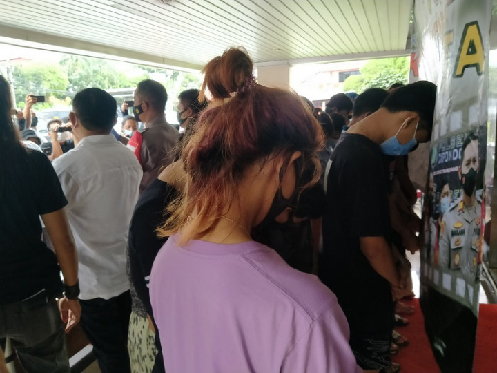 Prostitusi Daring via Michat di Tangerang Terungkap