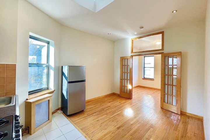 Apartemen Bekas Lady Gaga Disewakan Rp28 Juta per Bulan