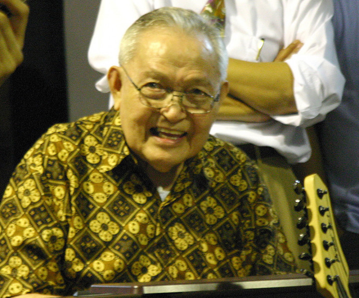 Pengaruh Nick Mamahit di Dunia Musik Jazz Indonesia