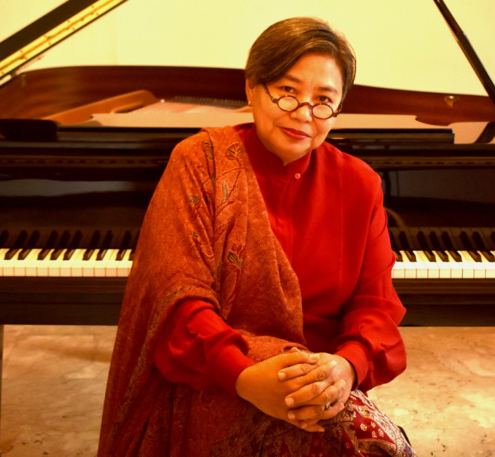 Pentingnya Sosok Nick Mamahit bagi Prof. Tjut Nyak Deviana