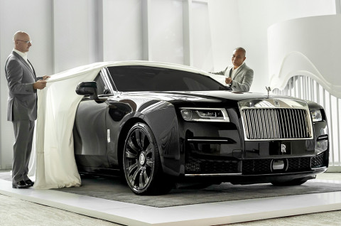 All New Rolls-Royce Ghost Menggoda Sultan-Sultan Indonesia