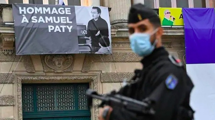 Siswi Prancis Berbohong Sebarkan Klaim Palsu yang Picu Pembunuhan Guru