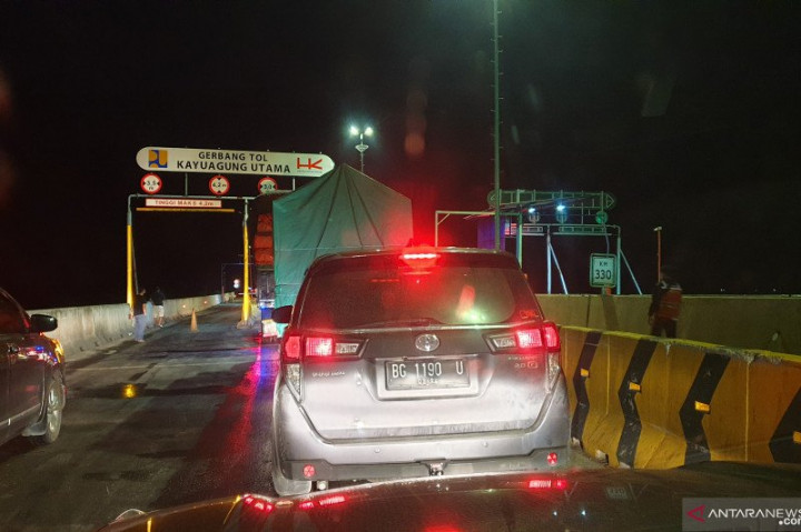 Pengguna Tol Palembang-Lampung Keluhkan Jalan Bergelombang