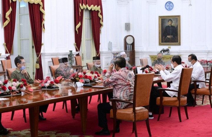 3 Berita Foto Terpopuler: Jokowi Terima Tim TP3 6 Laskar FPI hingga Darmizal Menyesal Pernah Menangkan SBY jadi Ketum