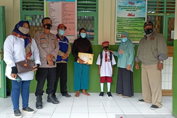 Empat Tahun Penantian, Anak Disabiltas di Cilegon Akhirnya Bisa Sekolah