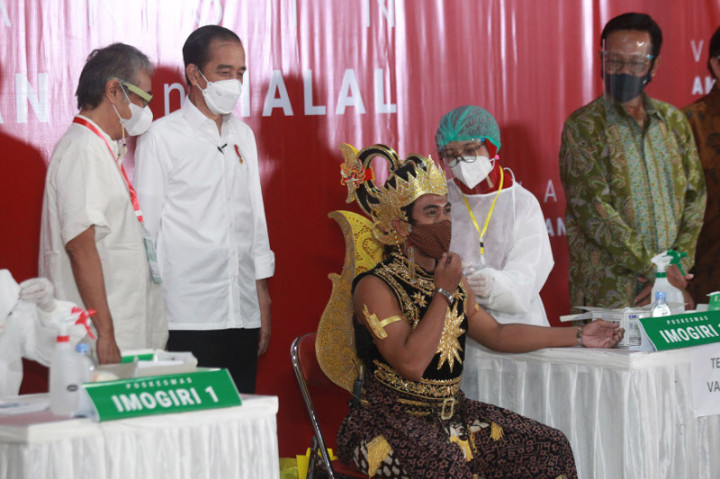 Ratusan Pekerja Seni di DIY Jalani Vaksinasi Covid-19