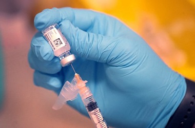 Pertama di AS, Pusat Vaksinasi Alaska Terima Hampir Semua Orang