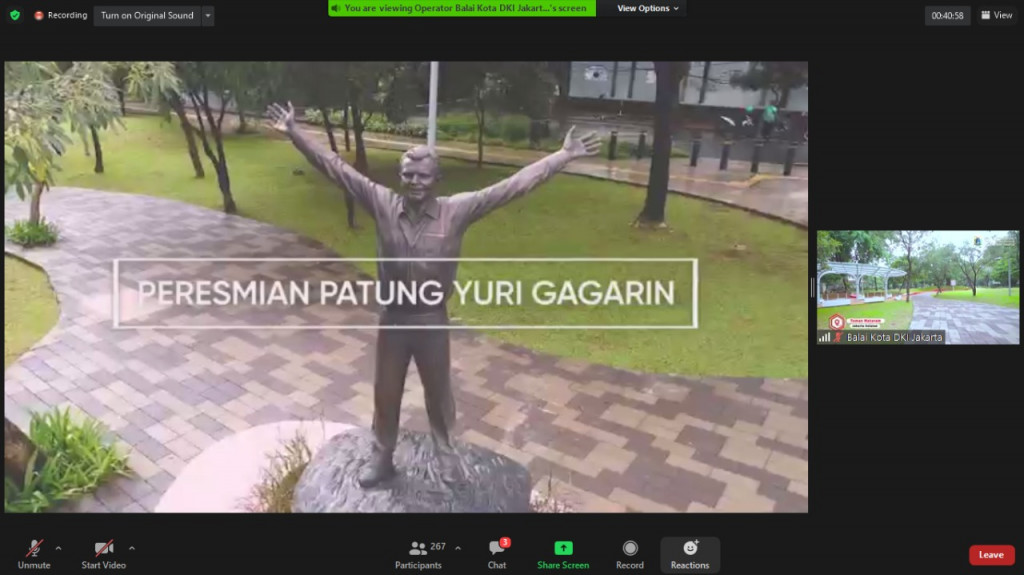 Peresmian patung Yuri Gagarin di Taman Mataram, Jakarta. Foto: Medcom.id