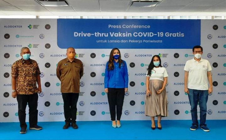 Tenaga Kerja Pariwisata dan Lansia Dapat Vaksinasi Gratis