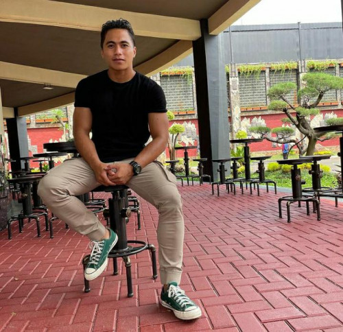 Fenomena Aprilia Manganang