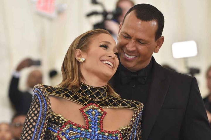 Jennifer Lopez dan Alex Rodriguez Putus!