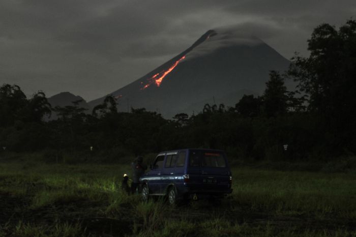 Sepekan, Awan Panas Gunung Merapi Meluncur 12 Kali