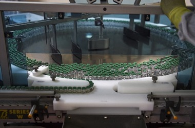 Ilmuwan AS: Peluncuran Vaksin India telah 'Menyelamatkan Dunia'