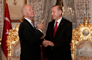 Erdogan Menanti Telepon dari Biden untuk Pulihkan Hubungan AS-Turki