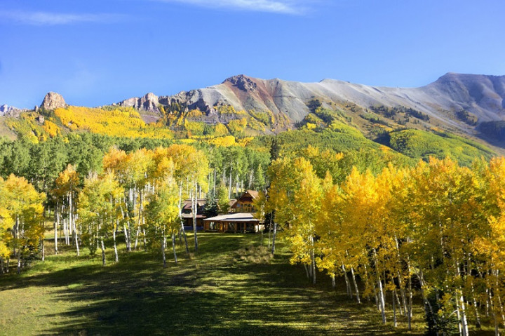 Mewahnya Rumah Tom Cruise yang Dijual Rp568 Miliar