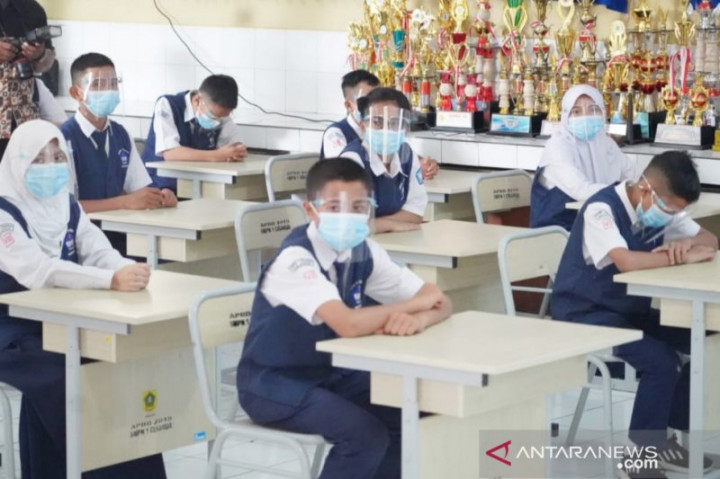 170 Sekolah di Kabupaten Bogor Mulai Uji Coba Pembelajaran Tatap Muka