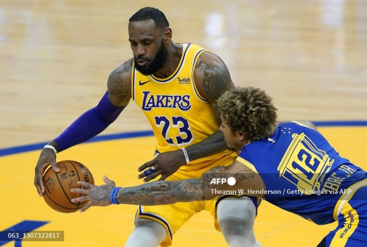 NBA: Lakers Hancurkan Warriors