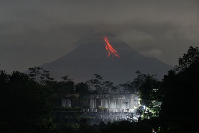 Warga Lereng Merapi Diminta Waspada Bahaya Lahar