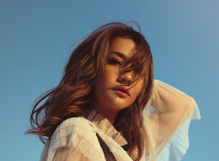 BCL Penuh Emosi Nyanyikan Lagu Terbaru