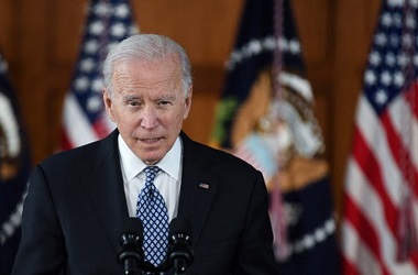 Joe Biden Kecam Rasisme Anti-Asia