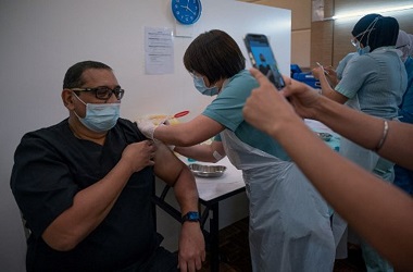 Malaysia Siapkan Dana Kompensasi Vaksinasi Covid-19