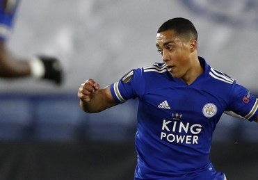 Gelandang Leicester City, Youri Tielemans (AFP/Adrian Dennis)