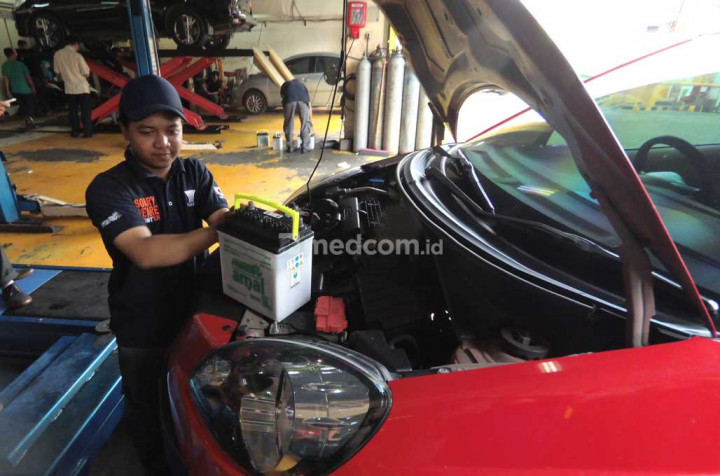 Aki Tidak Kuat Starter Mobil, Jangan Dipaksakan
