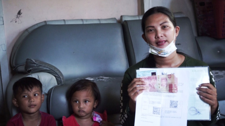 Salurkan BST di Wilayah Kepulauan, Pos Tanjung Pandan Gandeng Komunitas