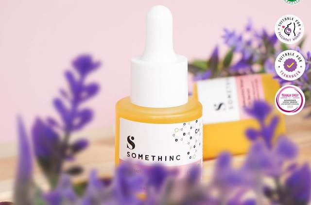 Apa manfaat serum dan bisakah dipakai saat ibu sedang hamil? Berikut selengkapnya. (Foto: Dok. Somethinc)