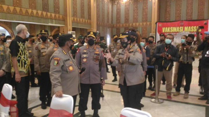 Kapolri Yakin Satu Juta Vaksin Satu Hari Bisa Terwujud di Jateng