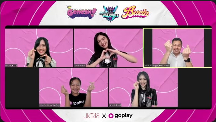 Member JKT48 Ajak Penggemar Curhat dan Main Game