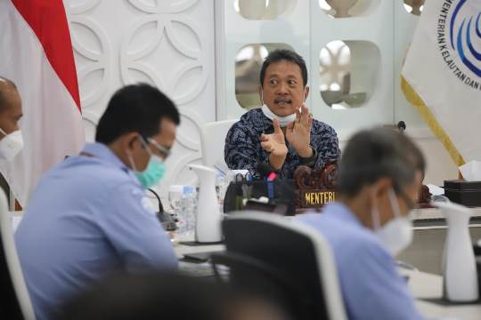 Menteri KKP Takjub Pembudidaya Lobster Bisa Kantongi Rp500 Juta