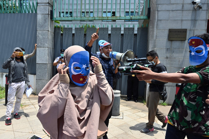 Kecam Pemerkosaan Wanita Uighur, Massa Gelar Unjuk Rasa di Kedubes Tiongkok
